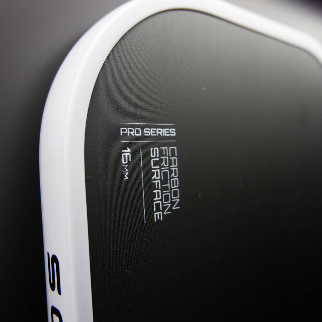 Vợt pickleball dành cho người chơi chuyên nghiệp