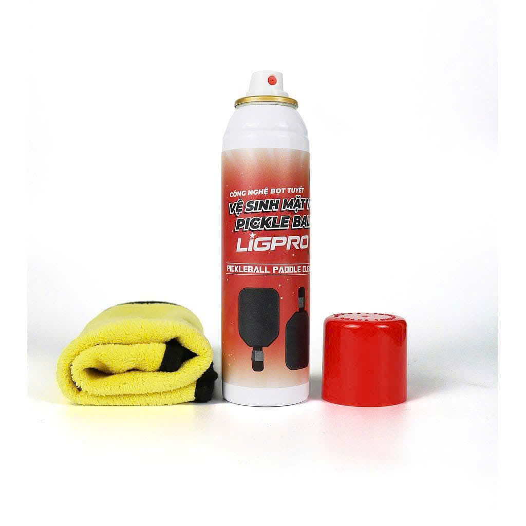 xịt vệ sinh vợt pickleball